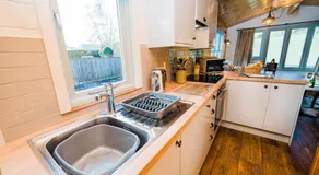Low Moor Lodge - Image 2