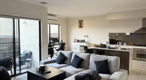 Shared House in Melbourne - Image 3
