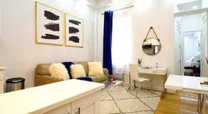 62-2B Renovated 1BR in Prime Upper East Side - Image 2
