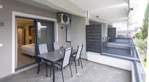 Garden Apartments - Image 3