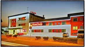 Hotel Italia - Image 4