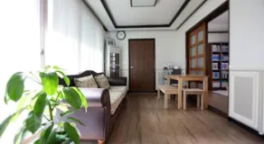 Green Guesthouse - Image 2