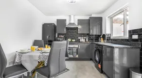 Beaver Stay - Leicester Serviced Accommodation - Image 5