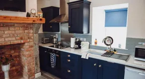 Lizzie's Cottage - Image 3