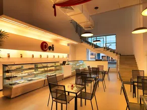 24 Tech Hotel - Image 5