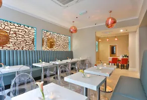 Park Avenue J Hotel London - Image 5