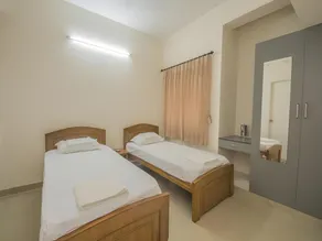 Thulasirams Service Apartments - Image 3