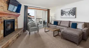 Crestwood 3207 Premier 1 Bedroom - Image 2