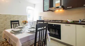 Karla Apartment - Image 2