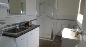 Little Sunnyside Accommodation - Image 4