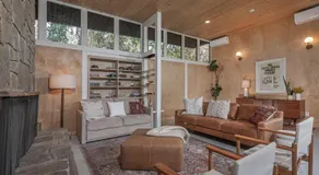 Beautiful Fully Renovated Mid-Centruy Modern Home - Image 3