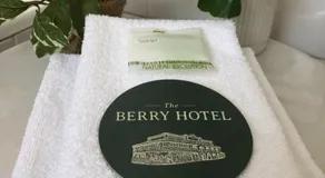 THE BERRY HOTEL - Image 4