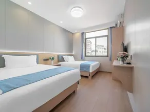 Yipin Business Travel Hotel (Xiamen Zhongshan Road Pedestrian Street) - Image 2