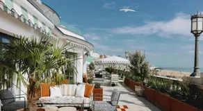  Brighton Beach Apartment  Parking Free On-site & EV Charger - Image 3