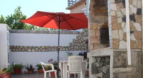 Guesthouse Donko 1 & 2 - Image 4
