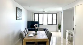 Absolute Waterfront - Tropical Sunrise Apartment Over The Water - Image 2
