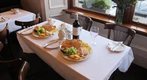 The Spinnaker Hotel - Image 4