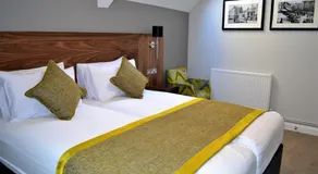New Park Hotel - Image 4