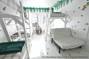 Hoosville Hostel (Formerly The Everglades Hostel) - Image 5
