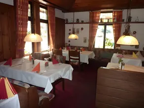 Hotel Gasthof König Karl - Image 5