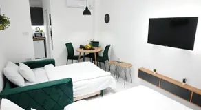 "Handmade" Apartment - Image 2