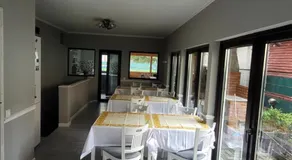White Wood Chalet - Image 4