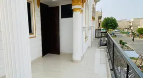 House in Faisalabad Spanish villa - Image 3