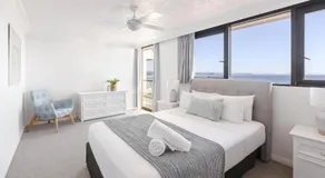 Columbia Beachfront Apartments on Rainbow Bay - Image 2