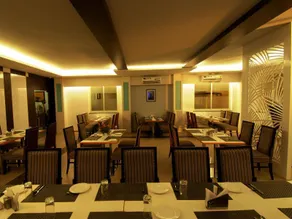 Hotel Premiere Villa - Image 4