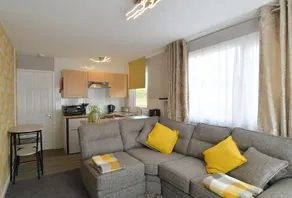 Lovely 2-Bed Chalet in Bridlington - Image 5