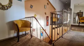 5 Stars High Hostel - Image 5