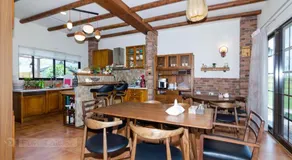 Celine's B&B - Image 2