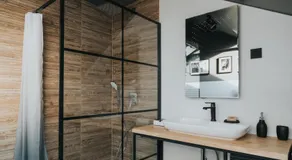 The Loft / Hill View Modern Apartment - Image 2