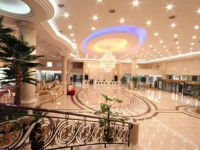 King & Queen Garden Hotel - Image 2
