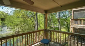 Riverfront home within walking distance of Helen - Image 3