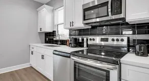 Sleeps 7 Heart of Houston Near All Major Attractions! - Image 5