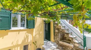 Chora 5 - Central Rooms by TinosHost - Image 3