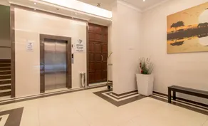 Tanzanite Executive Suites - Image 1