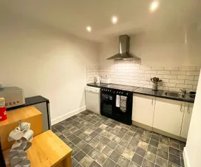 Catcune Superior Suite - Image 5