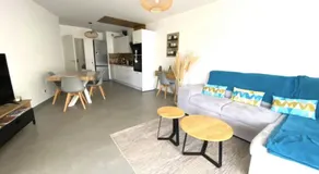 Provençal escape with terrace and garden view - Image 2