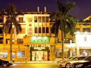 Shamian Hotel - Image 2