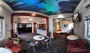 Amelia Hotel - Image 2