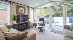 Host & Stay - 23 Sandy Lane - Image 2