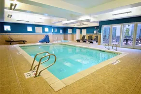 Hampton Inn & Suites by Hilton Tacoma - Image 3