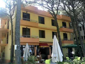Hotel Ylberi - Image 4