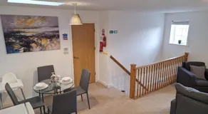 Hereford - Robin Coach House - Located On City Outskirts In North Hereford - Modern 2 Bedroom Property With Parking - Suitable For Small Family, Couple Or Contractors - Hosted by RENTMYHOUSE - Image 5