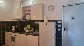 Home Carriche - Image 4