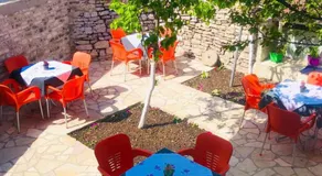 Mani Guest House - Image 3