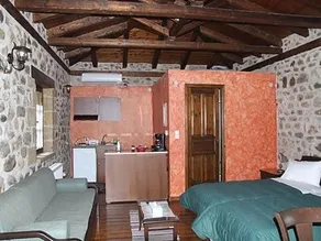 Pikoulianika Apartments - Image 5