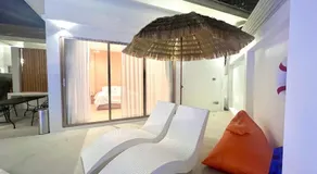 The Botany Pool Villa - Image 4